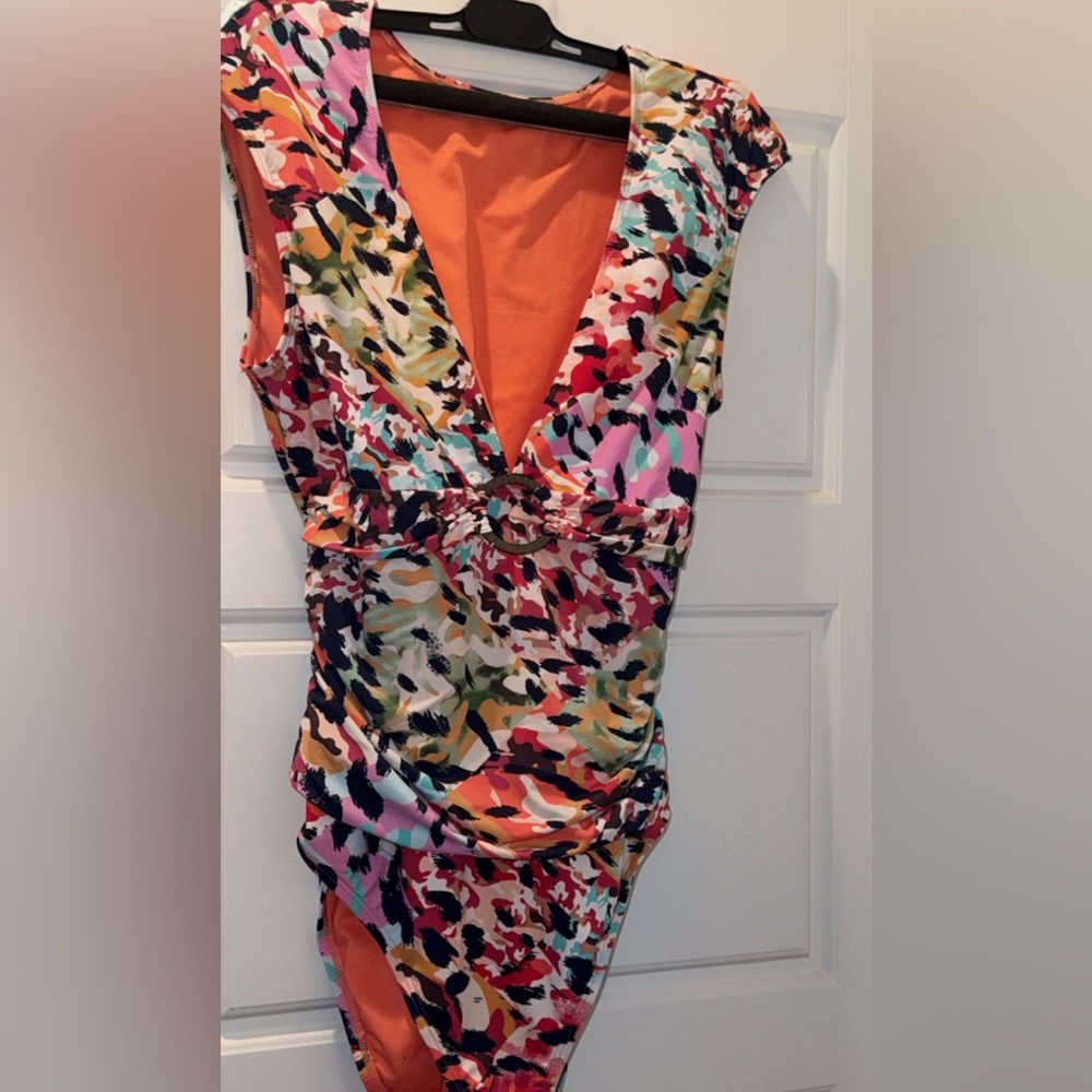 Bleu Rod Beattie One Piece Swimsuit Party Animal cap sleeve Tummy Control 12 - Picture 6 of 12